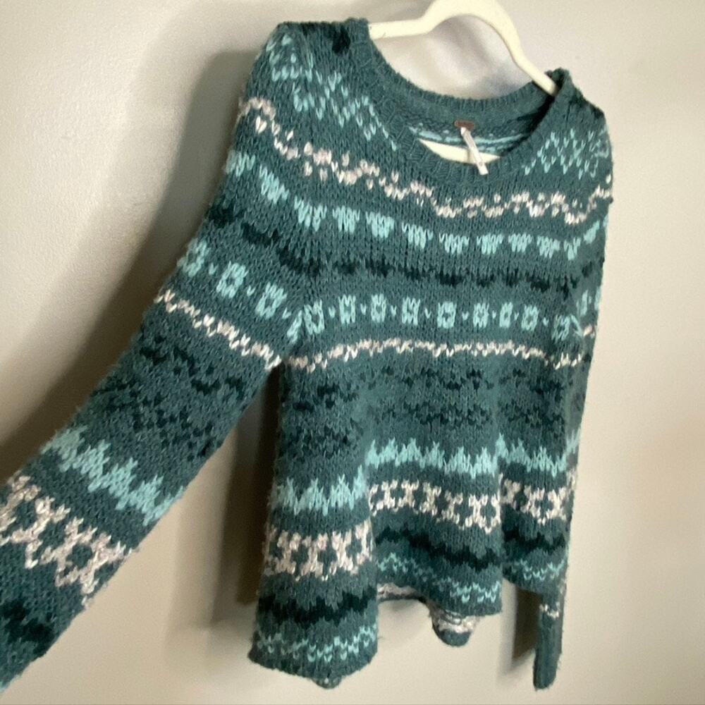 Women's Free People Through the Storm Wool Blend Fair Isle Sweater Green XS - Picture 8 of 11
